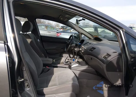 2009 Honda Civic Lx z USA, uszkodzony, nr VIN 19XFA16589E043036